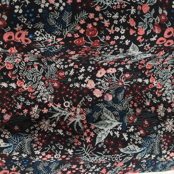 H&M Jacquard Weave Sleeveless Black Floral Dress - Picture 6 of 6